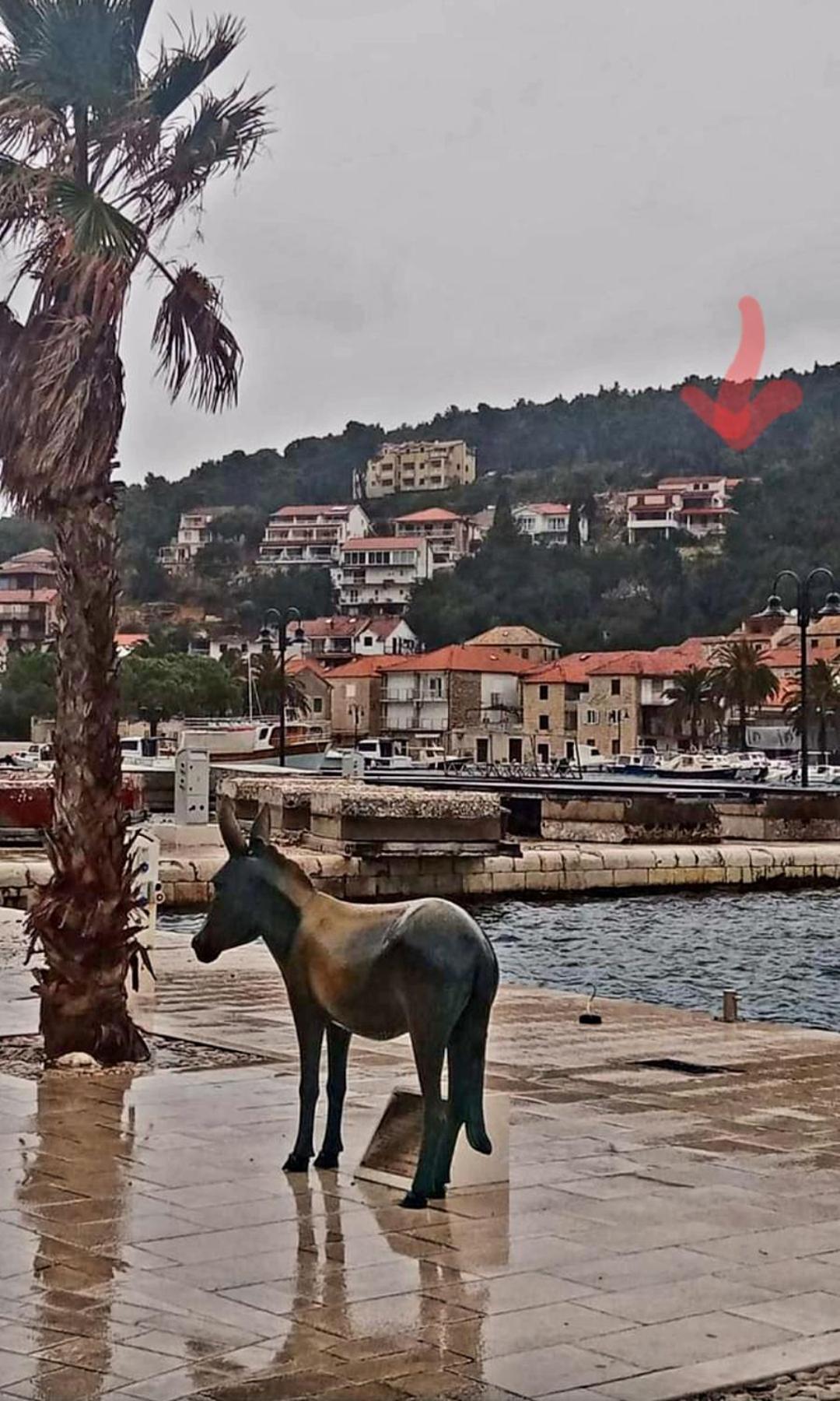 Apartman Marina Sa Parkingom Jelsa  Exterior foto